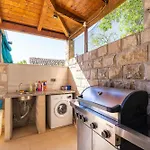아파트 Beachfront House Hon With Pool Dubrava (Dubrovnik-Neretva)