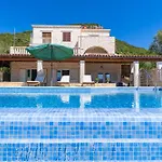 Beachfront House Hon With Pool * Dubrava (Dubrovnik-Neretva)