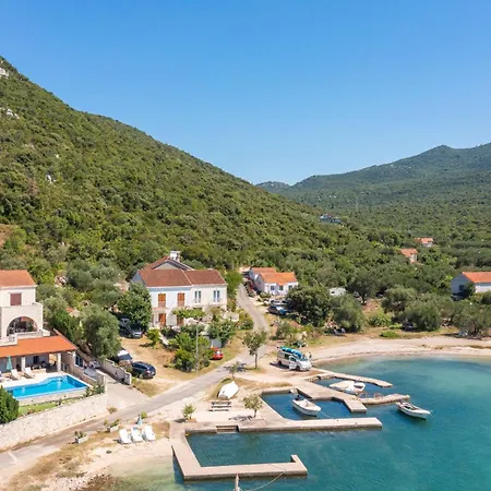 Beachfront House Hon With Pool 아파트 Dubrava (Dubrovnik-Neretva)