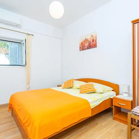 Beachfront House Hon With Pool Apartament *