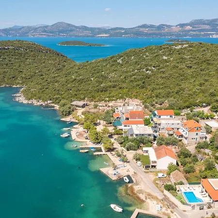 Apartment Beachfront House Hon With Pool Dubrava (Dubrovnik-Neretva)